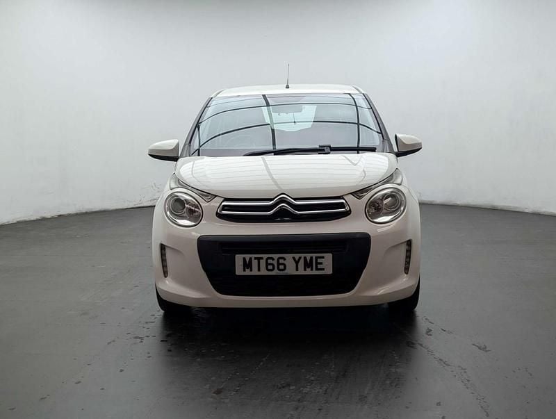 Used Citroën C1 Feel 68 HP (50 kW) 2016 White Hatchback