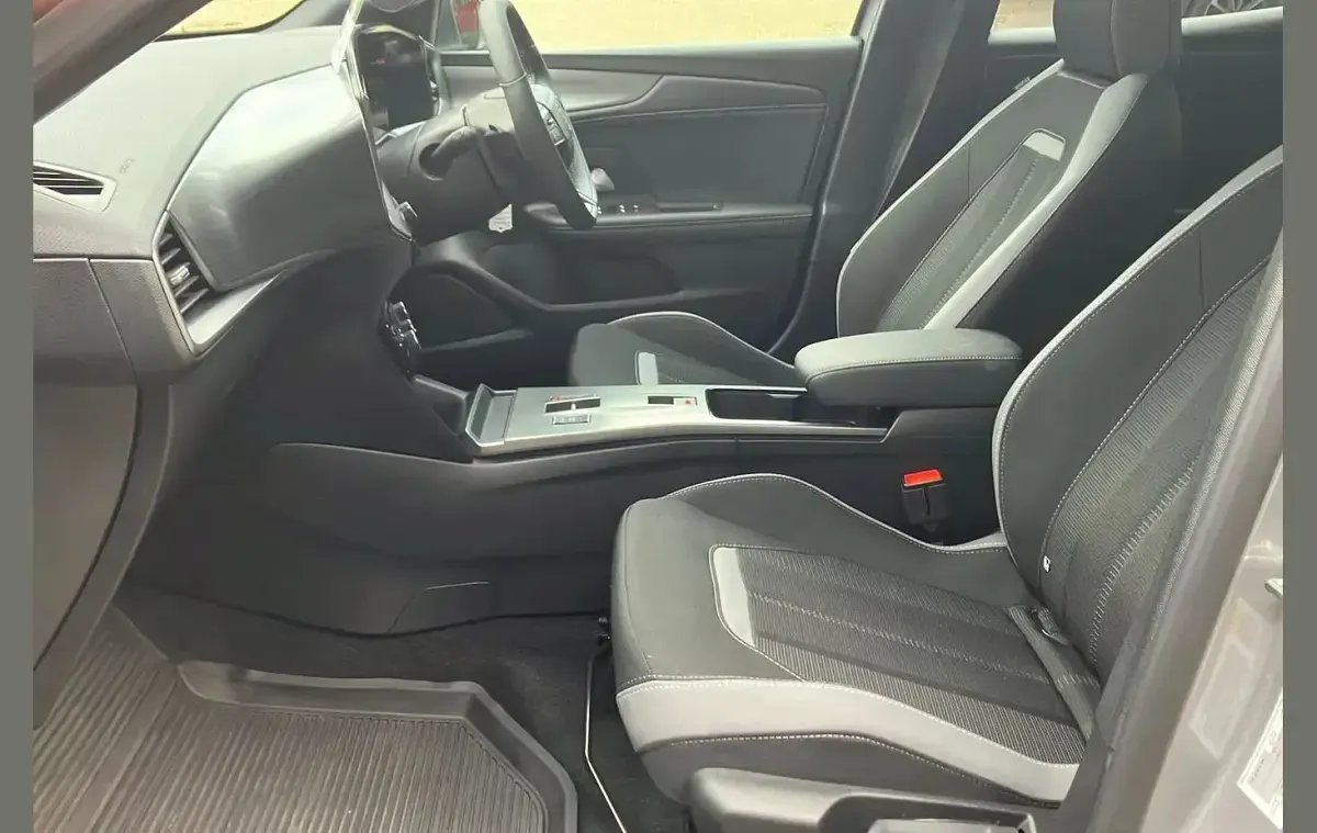 Used Vauxhall Mokka S 131 HP (96 kW) 2025 Contrast grey SUV