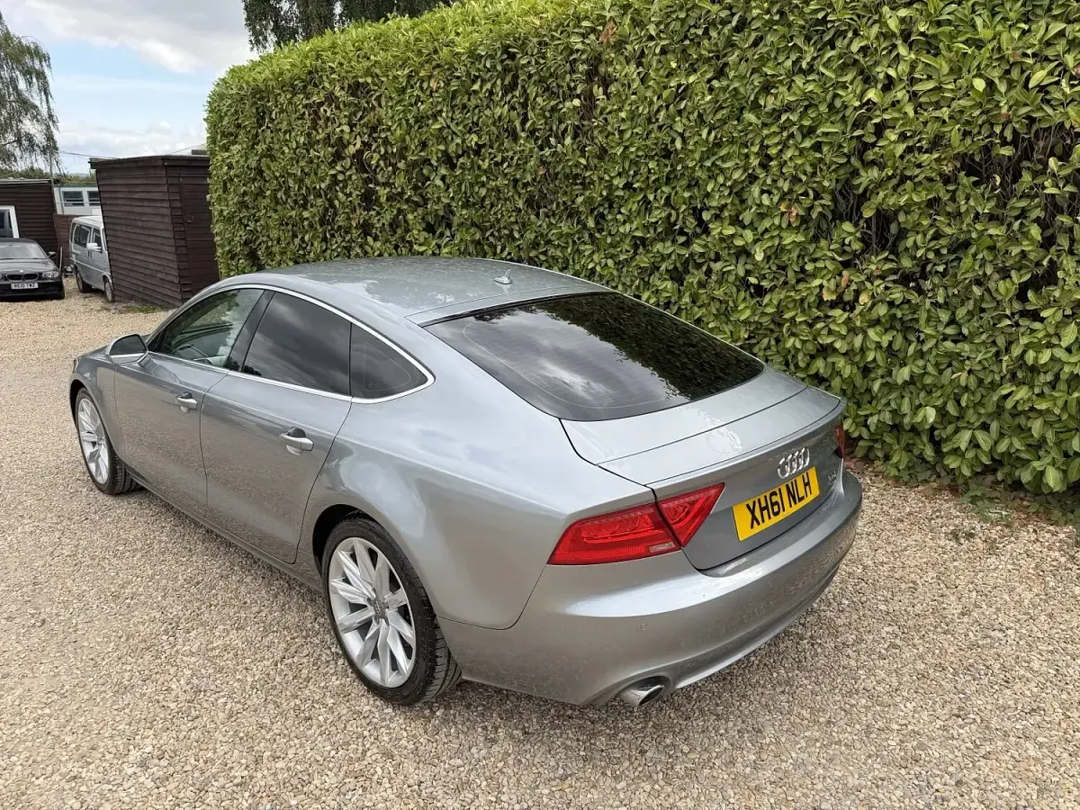 Used Audi A7 Advanced 2011 Grey Hatchback