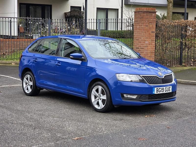 Used Skoda Rapid SE 110 HP (80 kW) 2019 Blue Hatchback