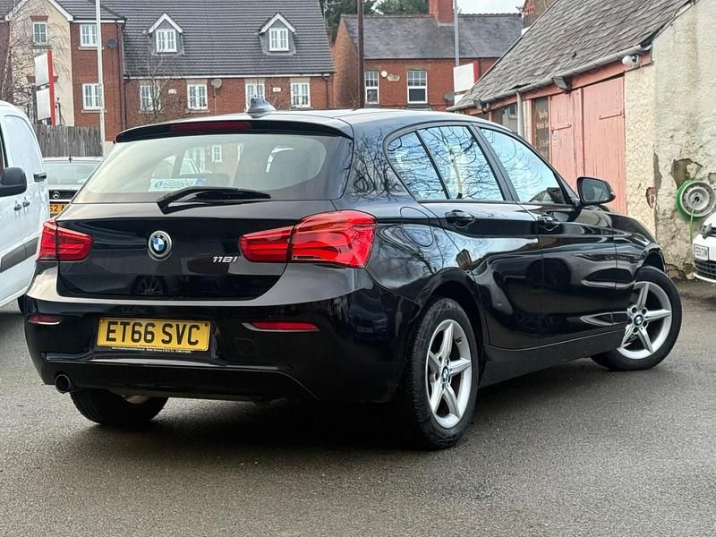 Used BMW 118 Advantage 2017 Black Hatchback