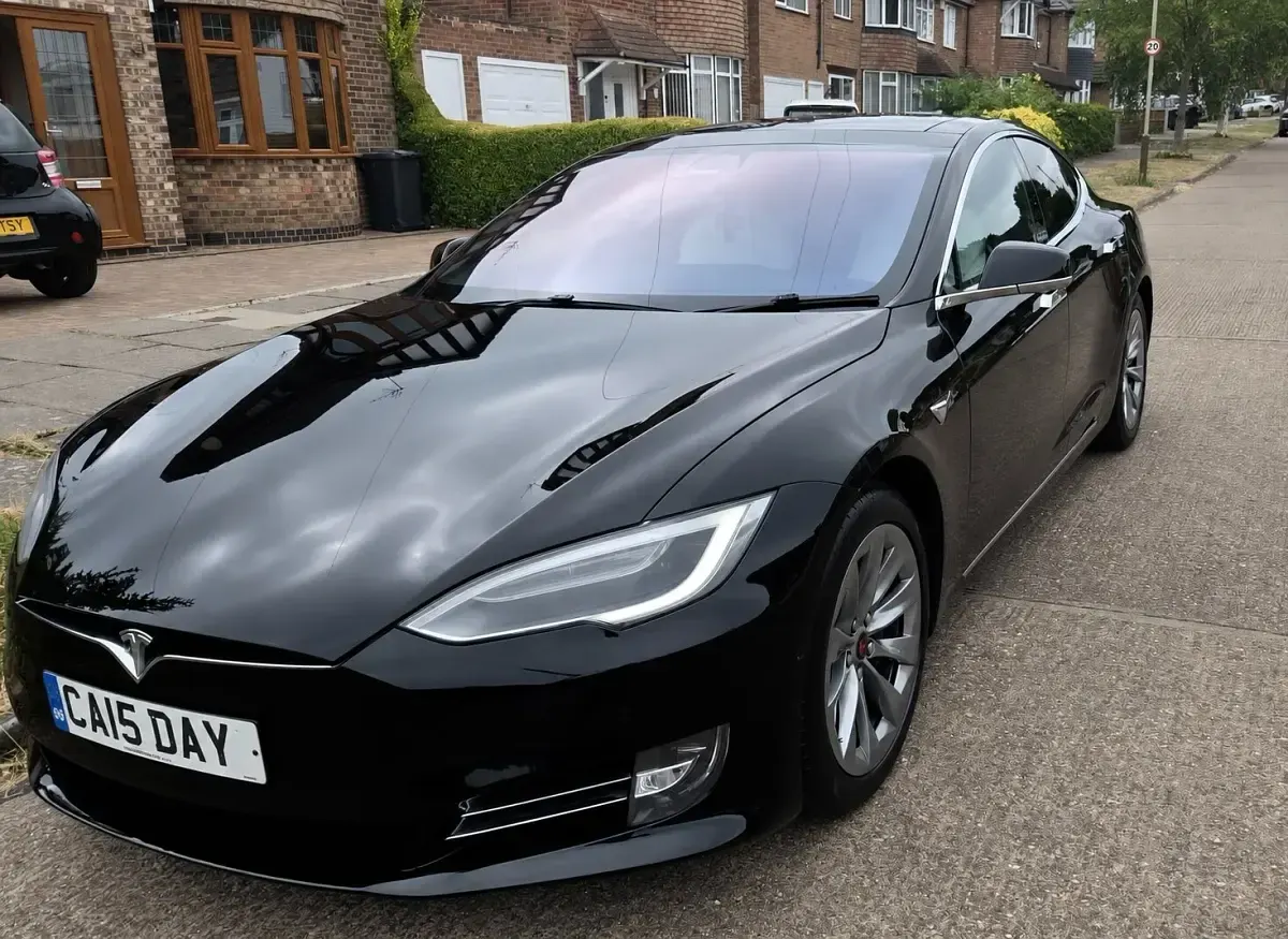Used Tesla Model S 231 kW (315 HP) 2017 Black Hatchback