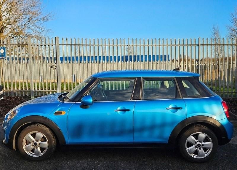 Used Mini ONE Hatch 102 HP (75 kW) 2015 Blue Hatchback