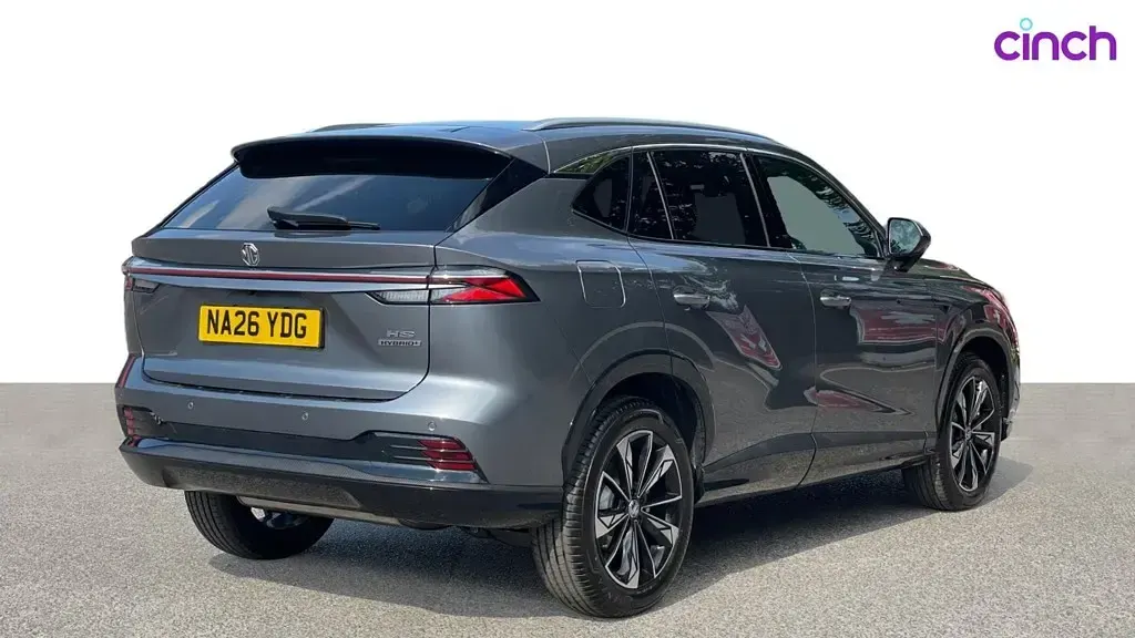New MG HS 2026 Grey SUV