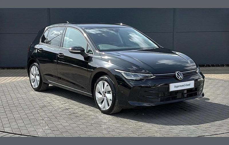 New VW Golf VIII Match 147 HP (108 kW) 2025 Black Hatchback