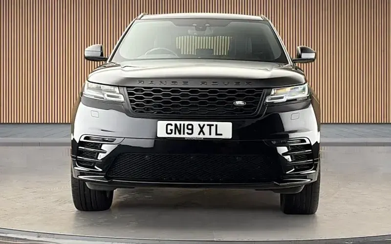 Used Land Rover Range Rover Velar SE Dynamic 300 HP (220 kW) 2019 Black SUV