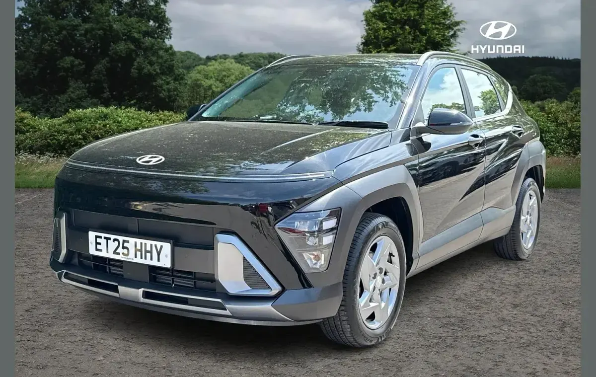 Used Hyundai Kona Advanced 135 HP (99 kW) 2025 Black SUV