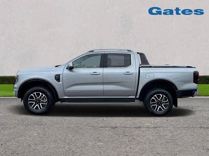 Used Ford Ranger Platinum 2025 Silver Pickup