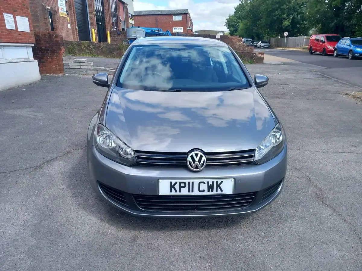Used VW Golf VI Match 105 HP (77 kW) 2011 Grey Hatchback