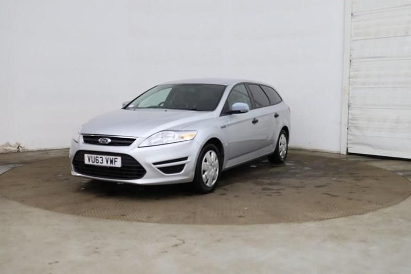 Silver Used 2013 Ford Mondeo Estate | £2,995 (Good price) - Image 1/1
