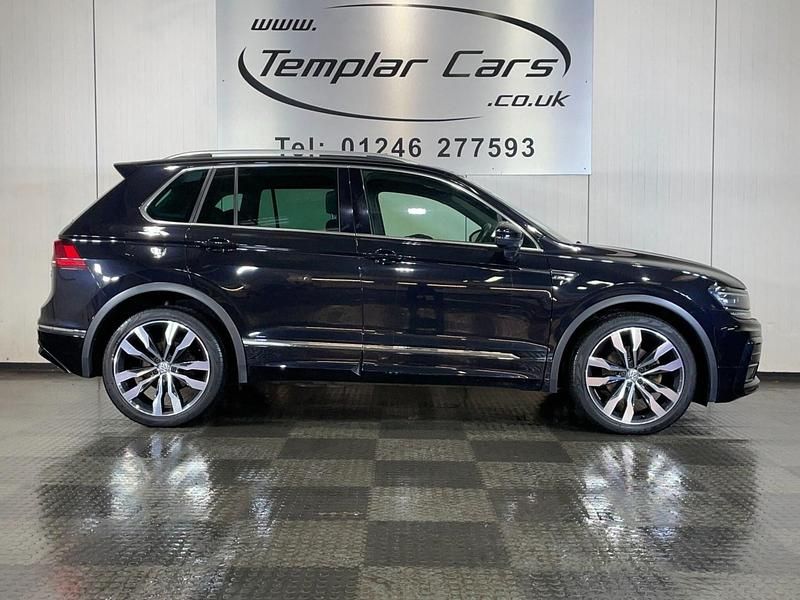 Used VW Tiguan R-line 150 HP (110 kW) 2017 Black SUV