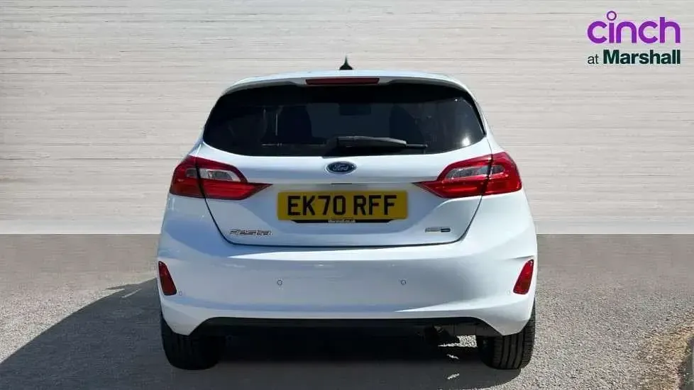 Usado Ford Fiesta Titanium 125 CV (91 kW) 2020 Blanco Utilitario