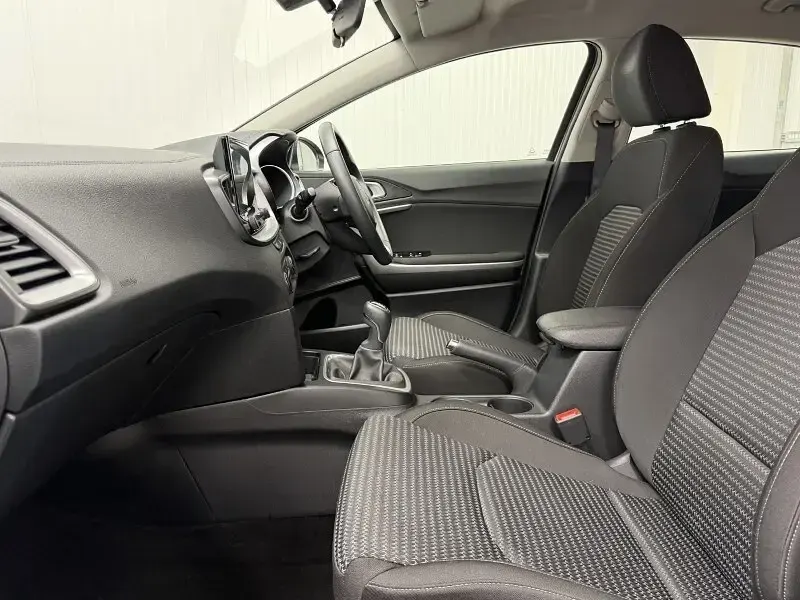 Used Kia XCeed 2025 White SUV