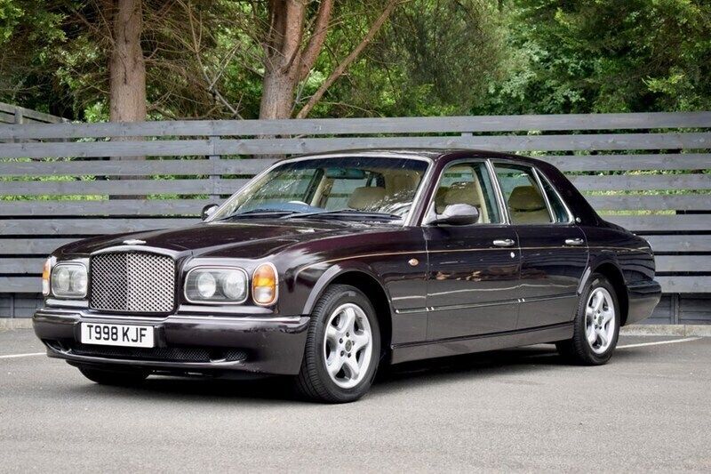 Red Used 1999 Bentley Arnage Sedan | £19,995 - Image 1/1