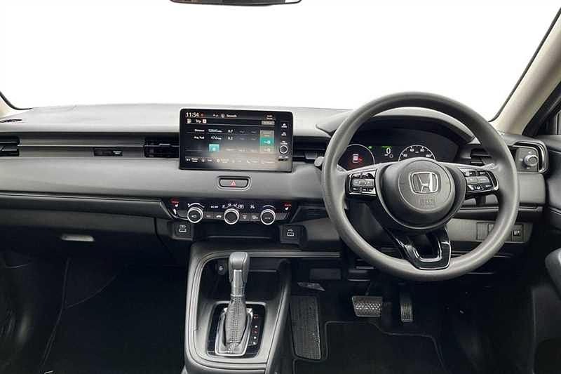 Used Honda HR-V Elegance 131 HP (96 kW) 2023 Urban grey SUV