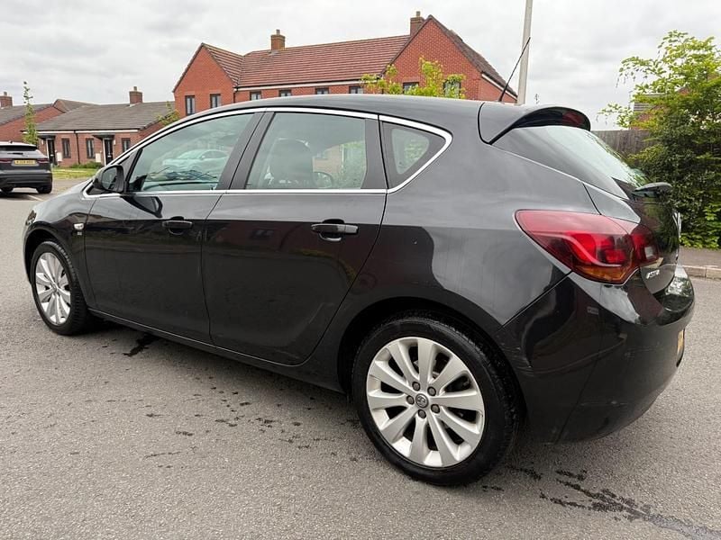 Used Vauxhall Astra 2012 Black Hatchback