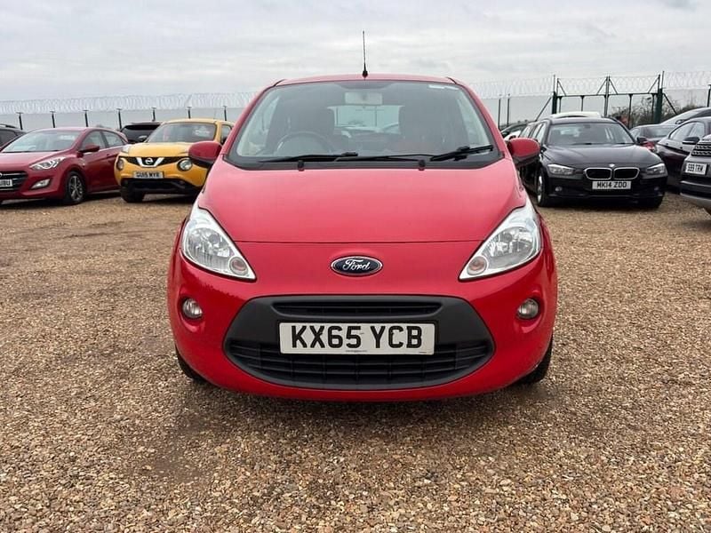 Used Ford Ka Zetec 69 HP (50 kW) 2015 Red Hatchback