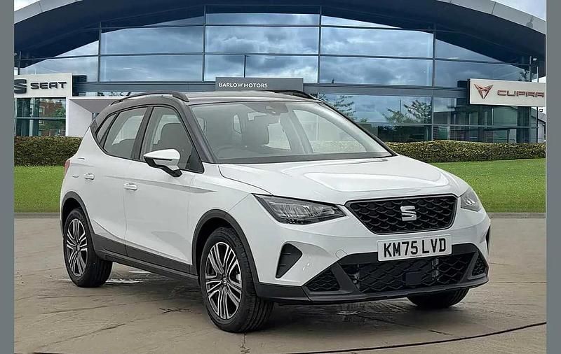 New Seat Arona SE Technology 113 HP (83 kW) 2025 White SUV