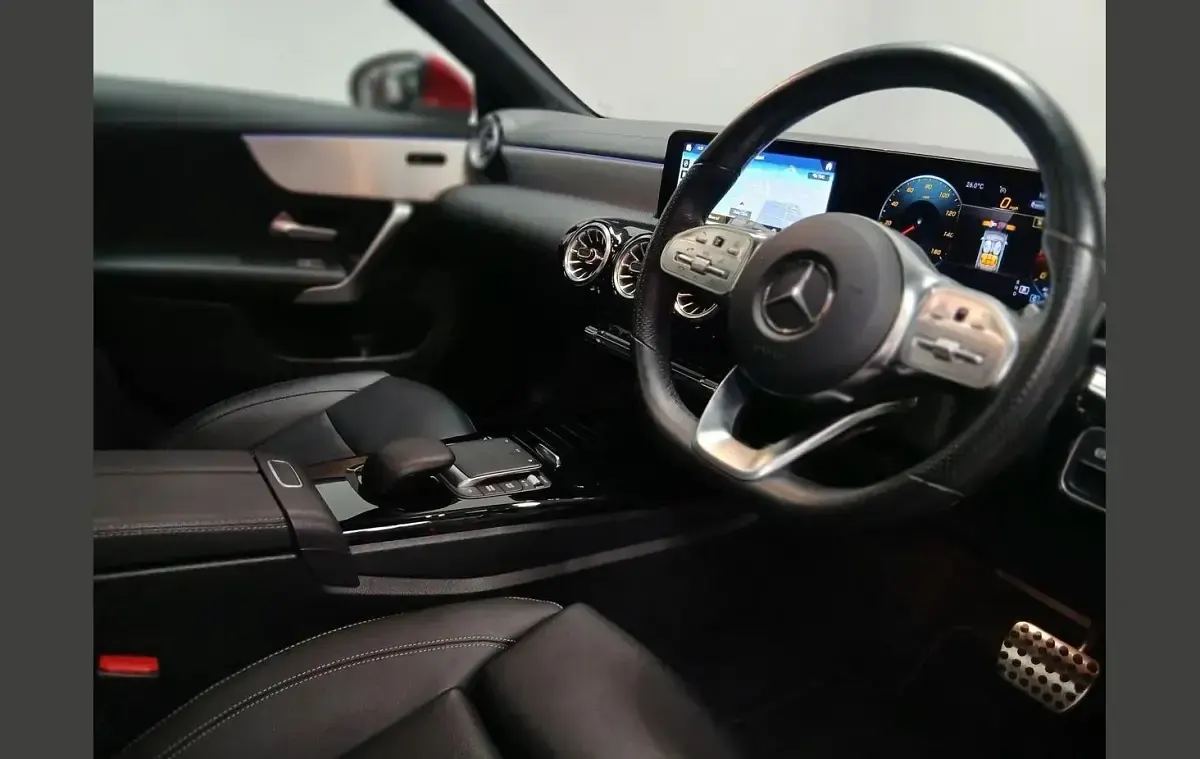 Used Mercedes CLA180 AMG Line Premium Plus 134 HP (98 kW) 2022 Red Coupe
