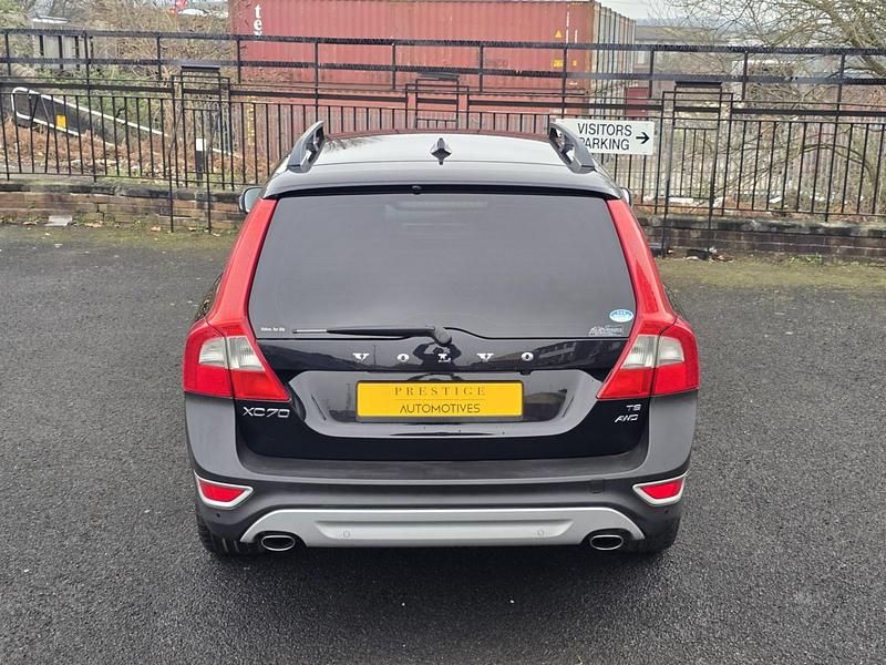 Used Volvo XC70 SE Lux 280 HP (205 kW) 2010 Black Estate