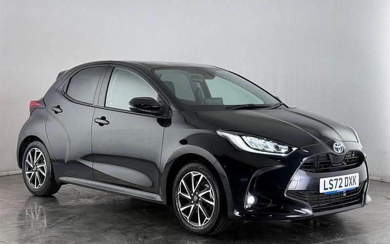 Used Toyota Yaris Hybrid Design 116 HP (85 kW) 2026 Hatchback