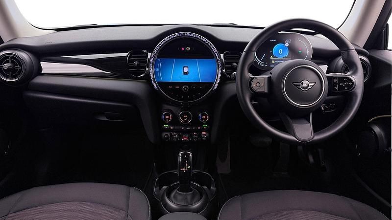 Used Mini Cooper Classic 134 HP (98 kW) 2022 Black Hatchback