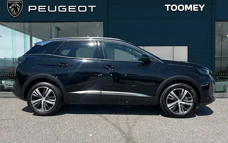 Used Peugeot 3008 Allure+ 136 HP (100 kW) 2023 Estate
