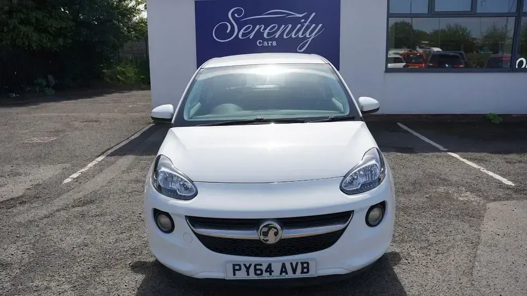 Used Vauxhall Adam Jam 70 HP (51 kW) 2014 White Hatchback
