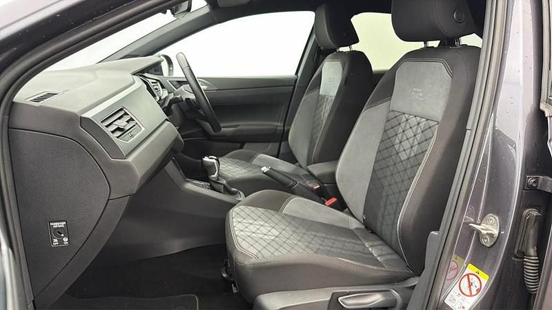 Used VW Taigo R-line 150 HP (110 kW) 2023 Grey SUV