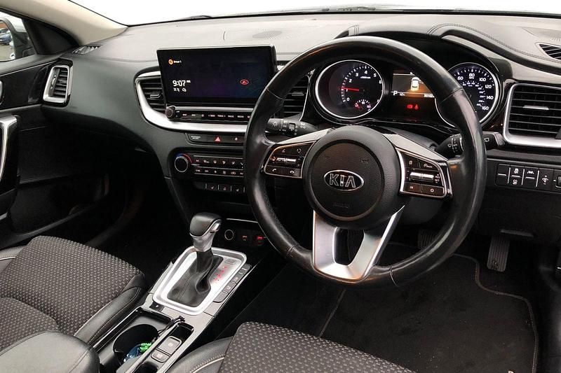 Used Kia XCeed 160 HP (117 kW) 2021 Silver SUV