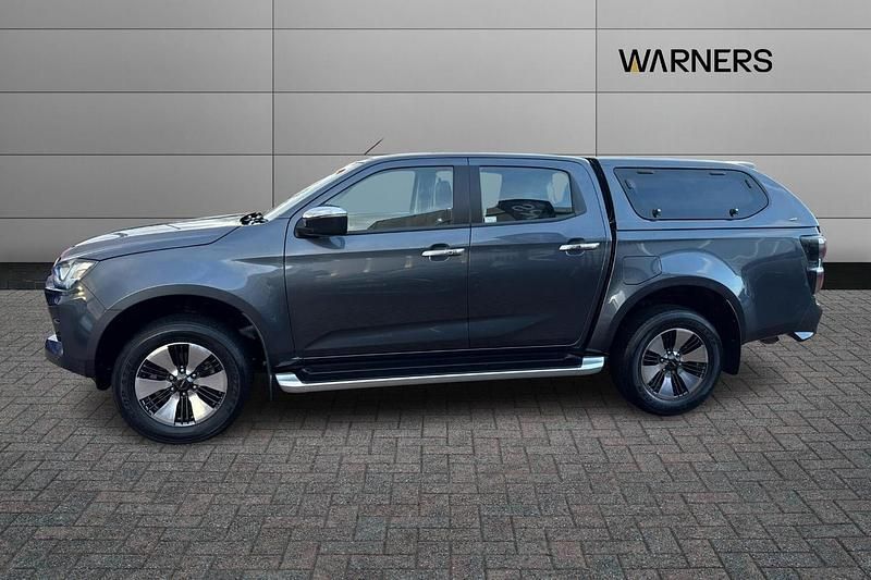 Used Isuzu D-Max 162 HP (119 kW) 2023 Grey Pickup