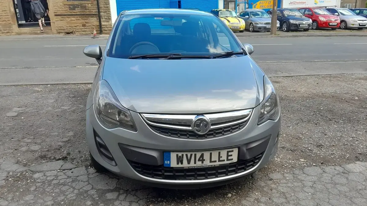 Used Vauxhall Corsa Design Edition 2014 Silver Hatchback