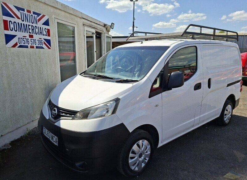 White Used 2014 Nissan NV200 Acenta Van | £4,799 (Good price) - Image 1/4