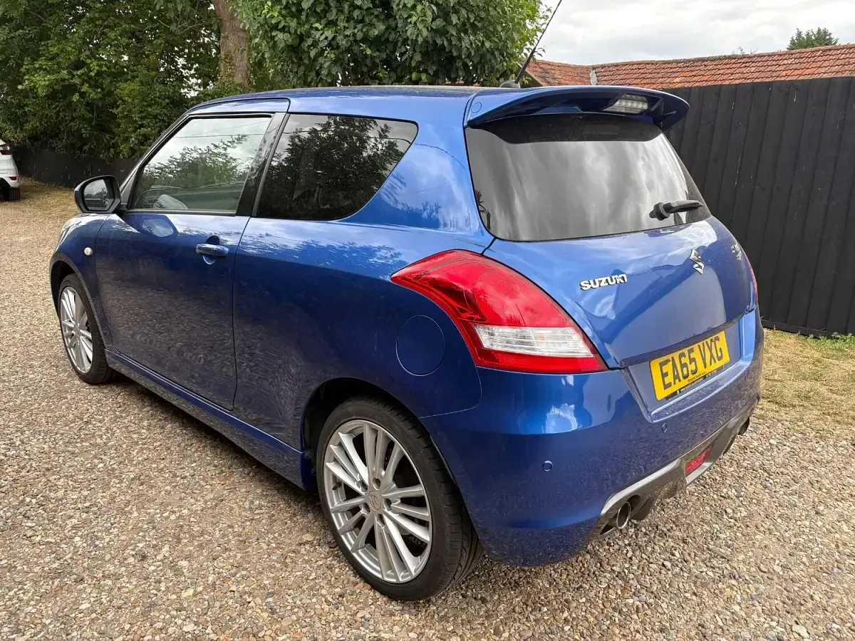 Used Suzuki Swift Sport 136 HP (100 kW) 2015 Blue Hatchback