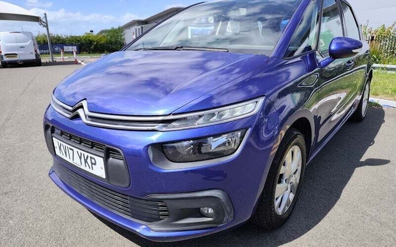Blue Used 2017 Citroën C4 Picasso PureTech MPV | £5,995 (Good price) - Image 1/4