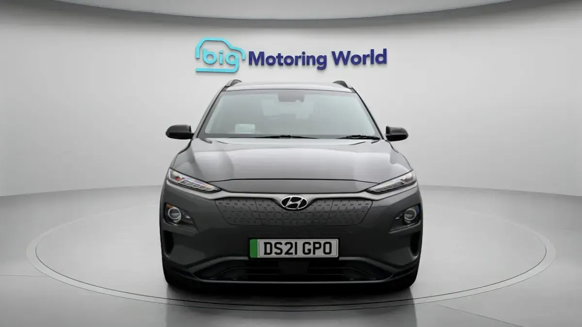 Second-hand Hyundai Kona Premium SE 150 kW (204 CP) 2021 Gri SUV
