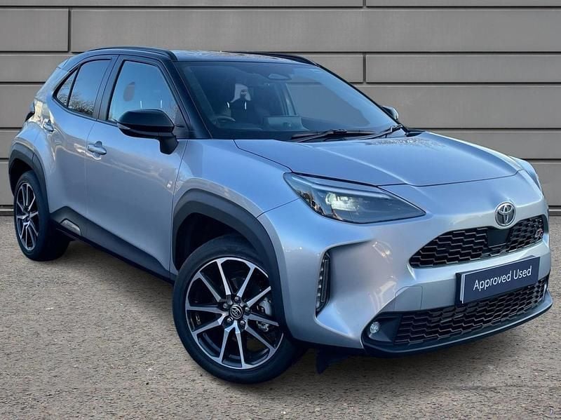 Silver Used 2025 Toyota Yaris Hybrid Sport Hatchback | £28,350 - Image 1/4