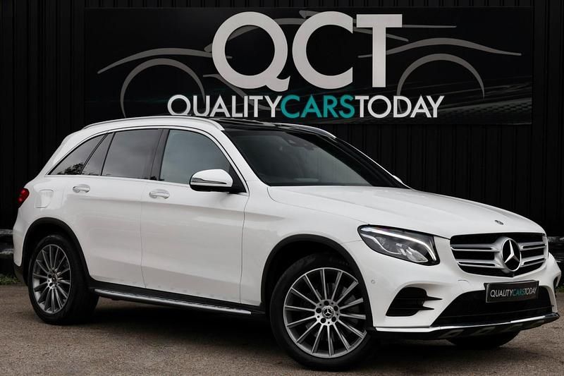 White Used 2017 Mercedes GLC350 AMG line Estate | £23,950 (Fair price) - Image 1/4