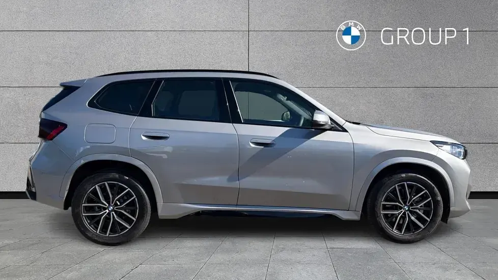 Usado BMW X1 M Sport 170 HP (125 kW) 2026 Prateado SUV
