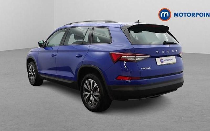 Second-hand Skoda Kodiaq SE Drive 150 CP (110 kW) 2023 Albastru SUV