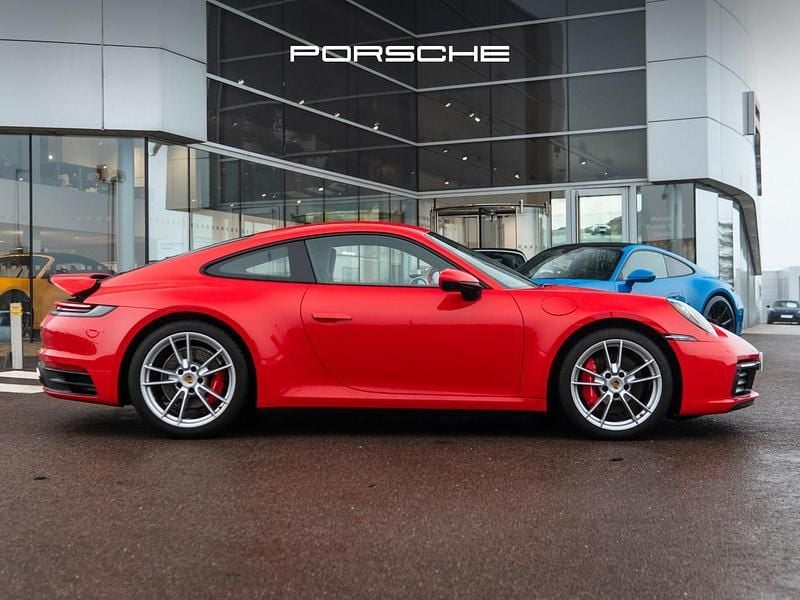 Used Porsche 911 2023 Red Coupe