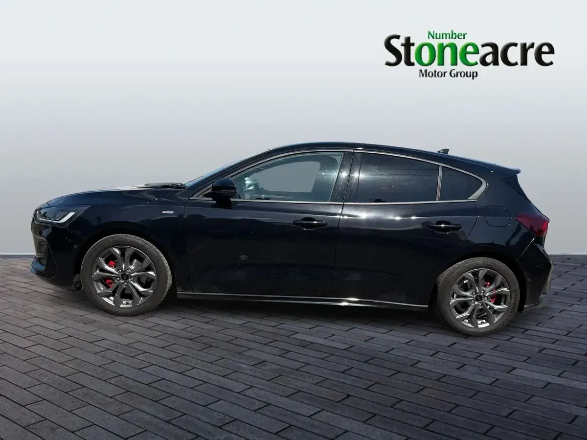 Used Ford Focus ST-Line 125 HP (91 kW) 2026 Black Hatchback