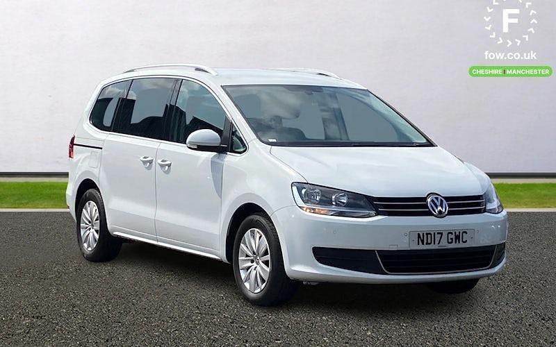 White Used 2017 VW Sharan SE MPV | £16,499 (Fair price) - Image 1/4