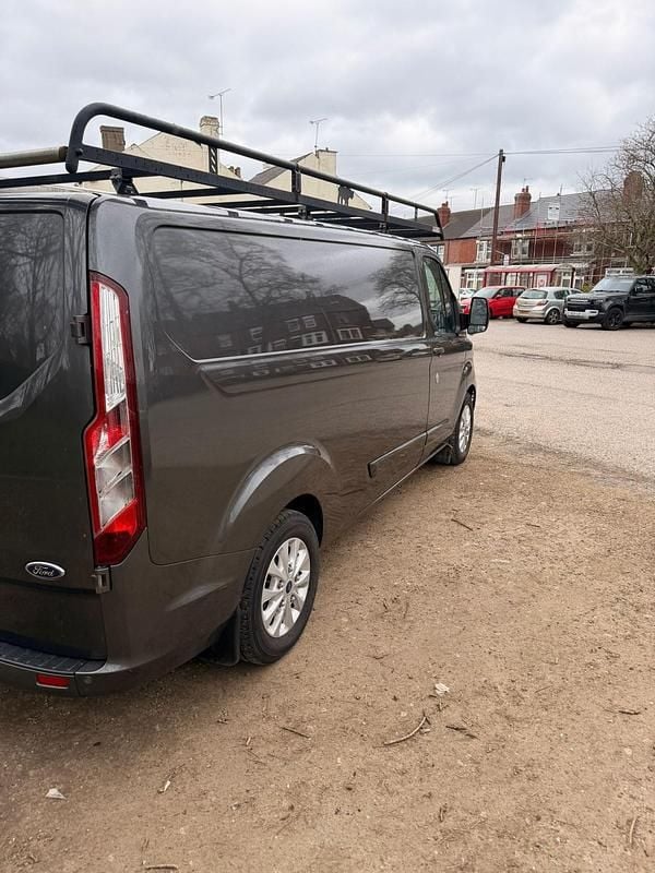 Used Ford Transit Custom Limited 130 HP (95 kW) 2019 Grey Van