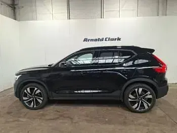 Used Volvo XC40 Ultra 163 HP (119 kW) 2025 Black SUV