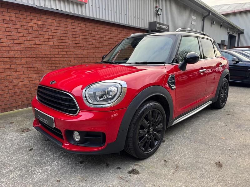 Used Mini Cooper D 2018 Red Hatchback
