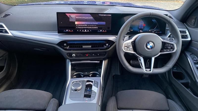 Used BMW 320 M Sport 181 HP (133 kW) 2025 Blue Estate