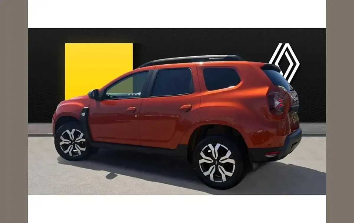 Used Dacia Duster Journey 146 HP (107 kW) 2023 Orange SUV