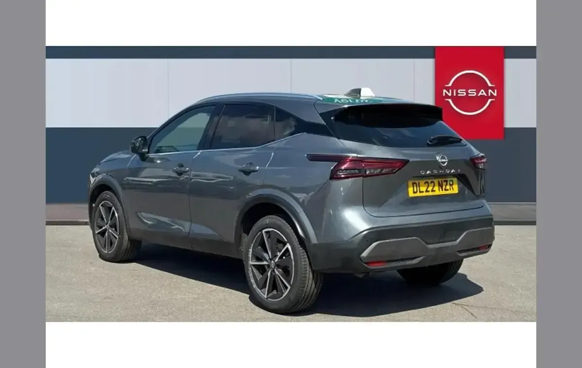 Used Nissan Qashqai Tekna 158 HP (116 kW) 2022 Grey SUV