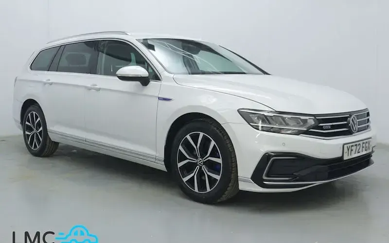 Used VW Passat GTE 218 HP (160 kW) 2022 Estate